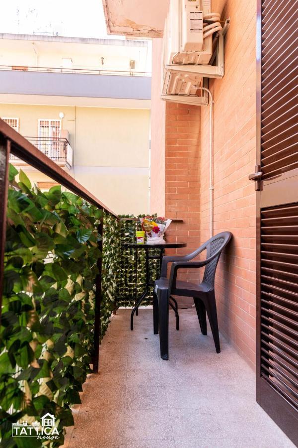 Tattica House *