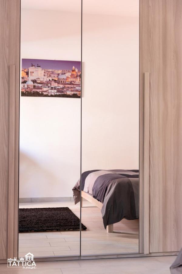 Tattica House *
