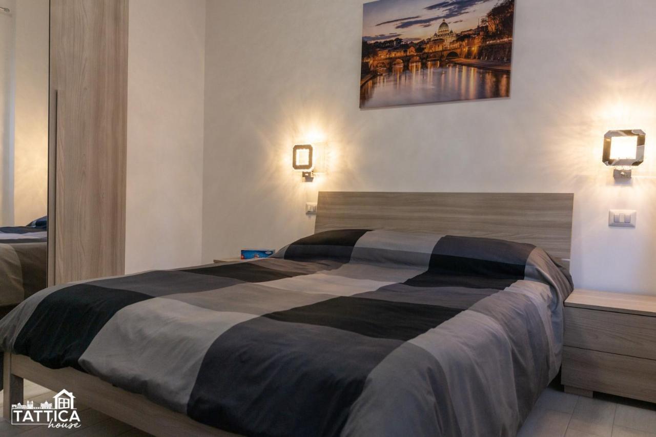 Apartment Tattica House *